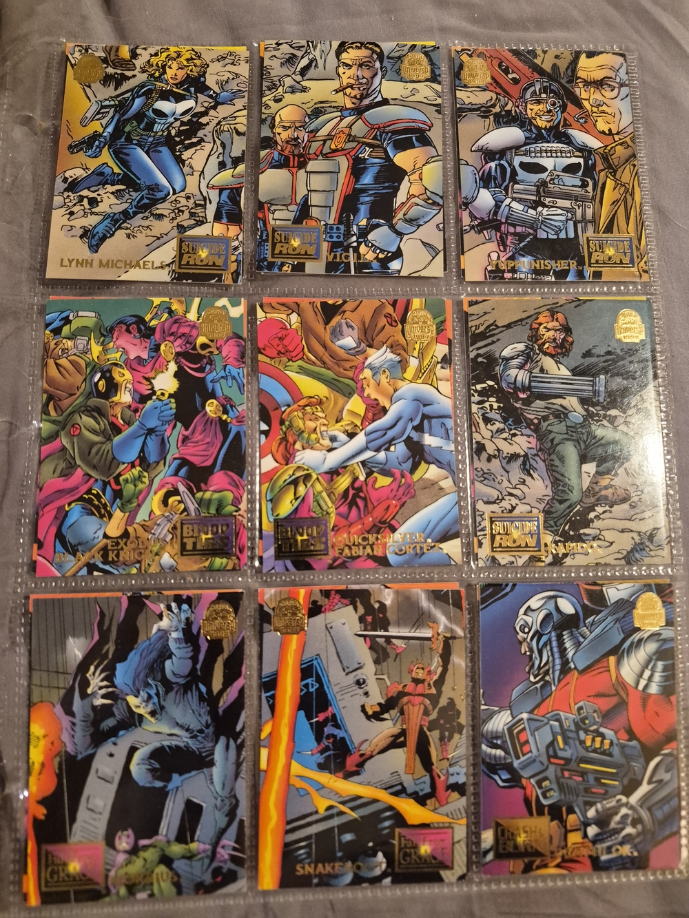 DC Comics Multicolor Comic Card Art - Blue, Yellow, Red, Pink